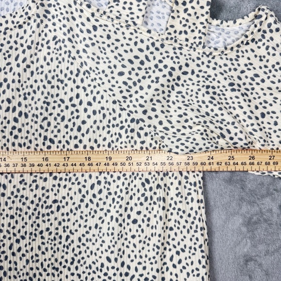 Ava James 2X Plus Size Dalmatian Dot Cold Shoulder Ladder Strap Top - Picture 7 of 8